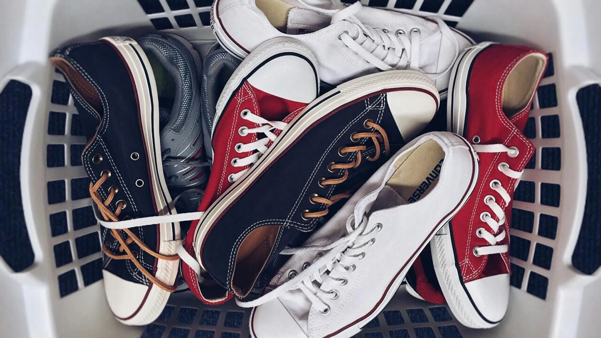 Golden Goose Sneakers: De Ultieme Gids voor Elk Model, Pasvorm en Styling